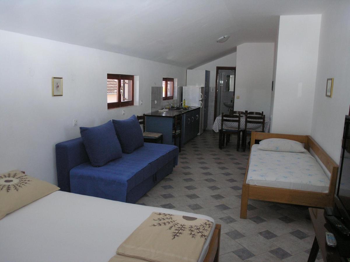 Vala Apartmani 비빈제 외부 사진