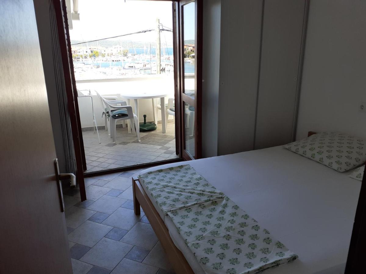 Vala Apartmani 비빈제 외부 사진